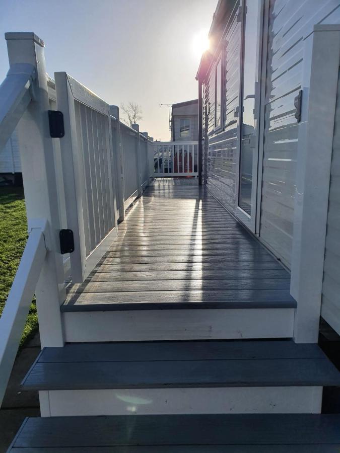 גרייט יארמאות Parkview Caravan California Cliffs מראה חיצוני תמונה