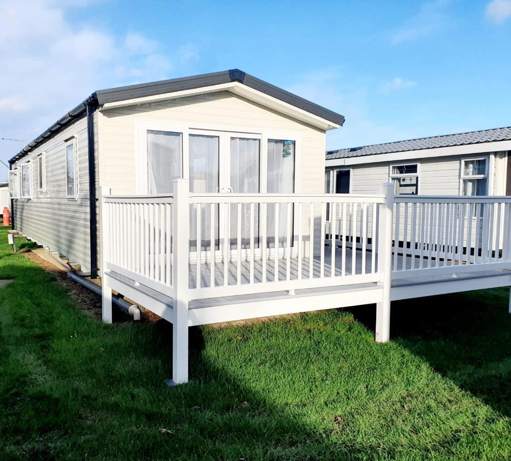 גרייט יארמאות Parkview Caravan California Cliffs מראה חיצוני תמונה