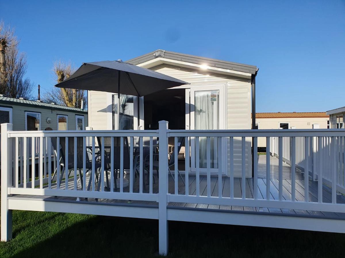 גרייט יארמאות Parkview Caravan California Cliffs מראה חיצוני תמונה
